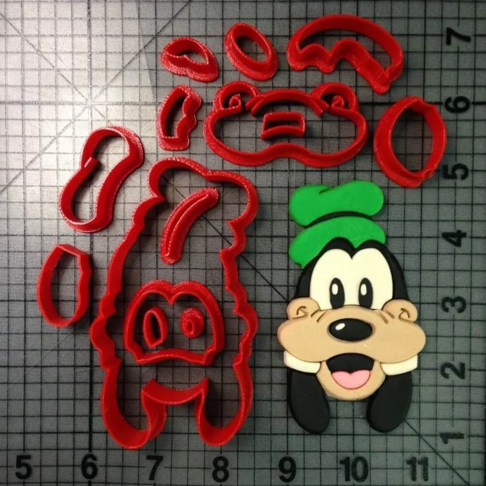 Disney Goofy Cookie/Fondant Cutter Set 4”